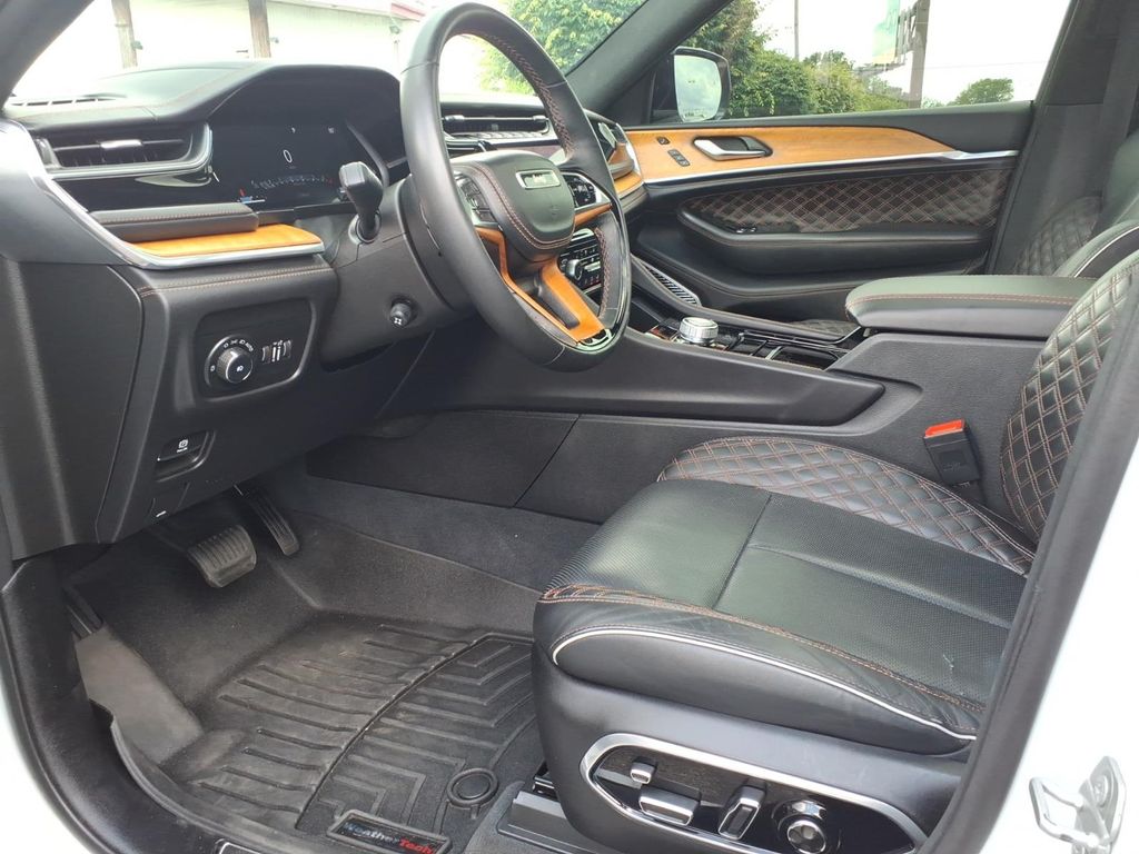 2023 Jeep Grand Cherokee L Summit Reserve - Photo 13