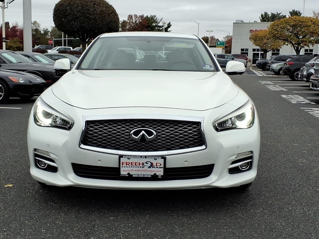 Used 2015 INFINITI Q50 PREMIUM DELUXE TOURING PACKAGE Sedan