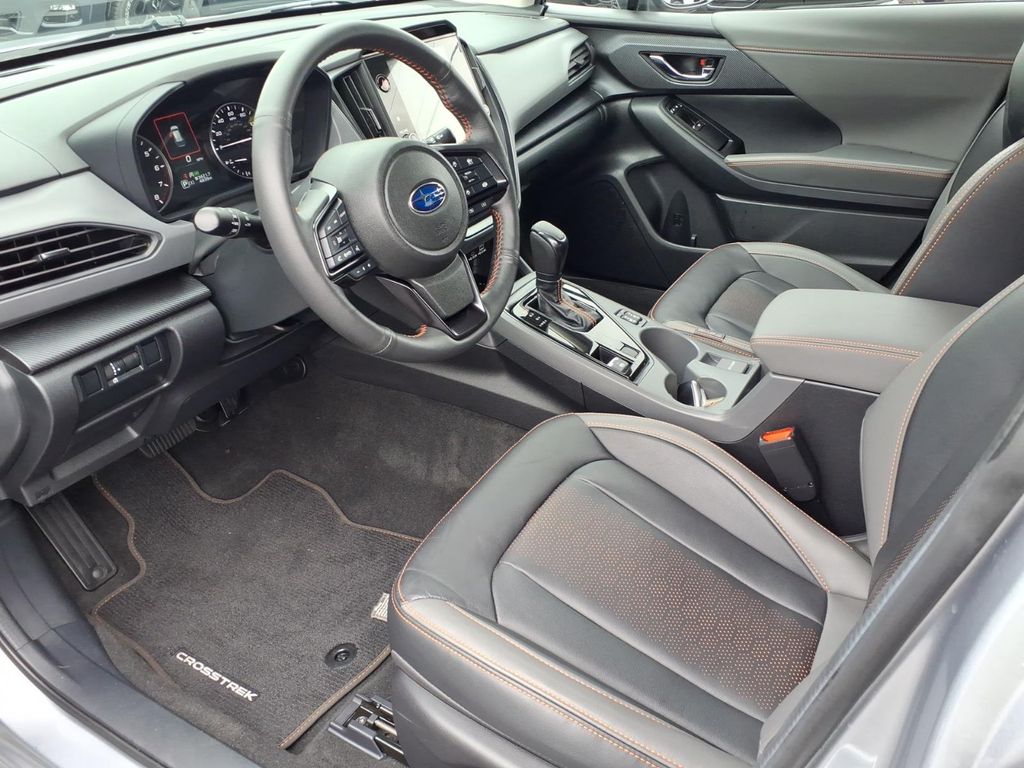 2026 Subaru Crosstrek Limited - Photo 13