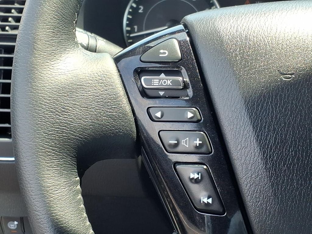 2023 Nissan Armada SL - Photo 13