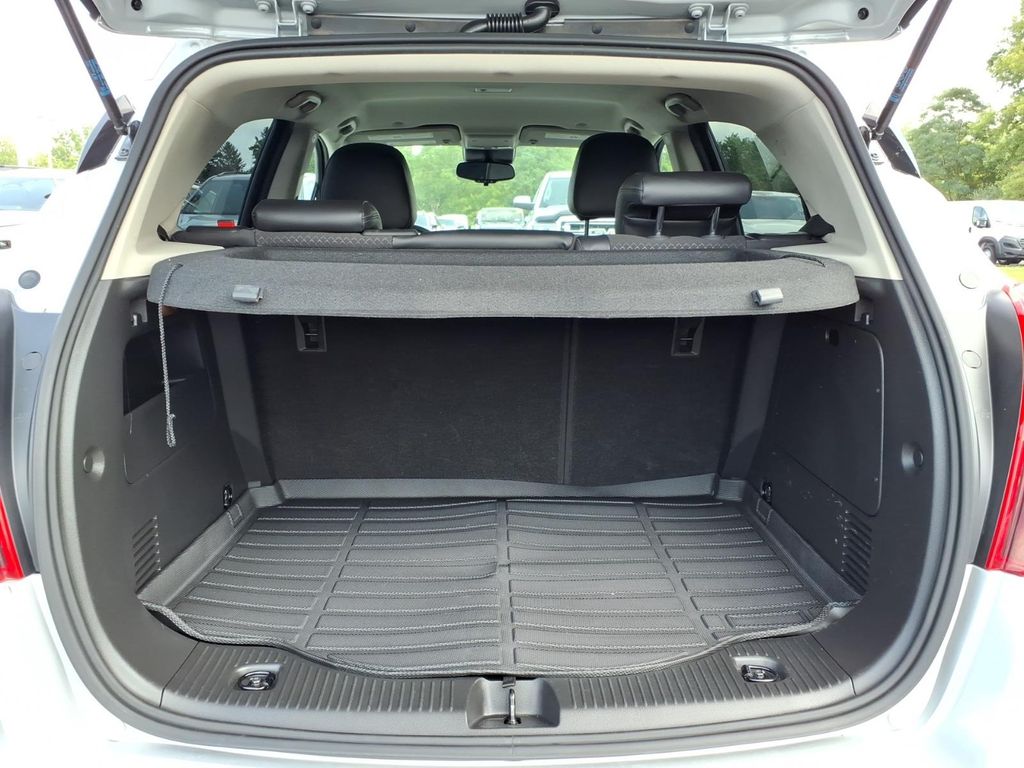 2020 Buick Encore Preferred - Photo 17