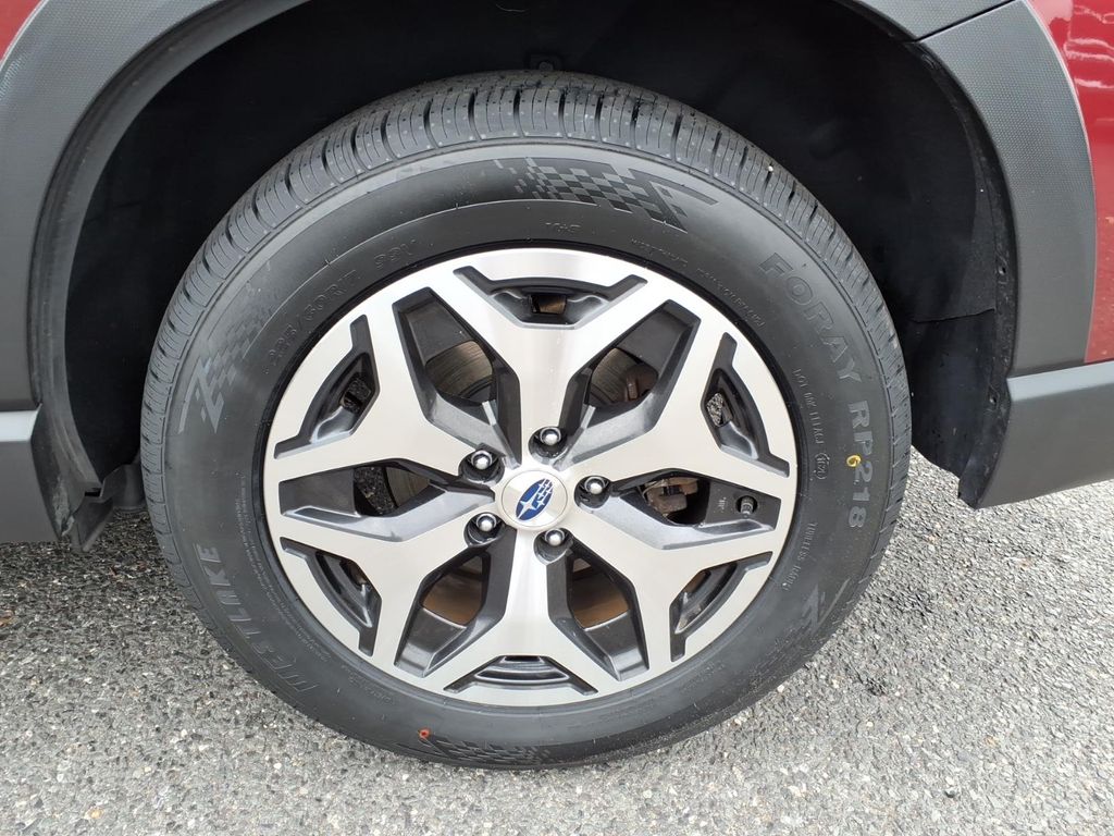 2024 Subaru Forester Premium - Photo 18
