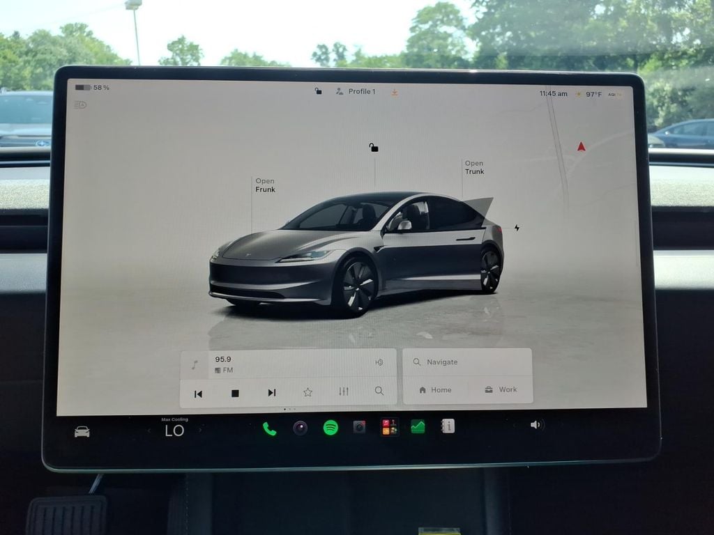 2025 Tesla Model 3 Long Range - Photo 6