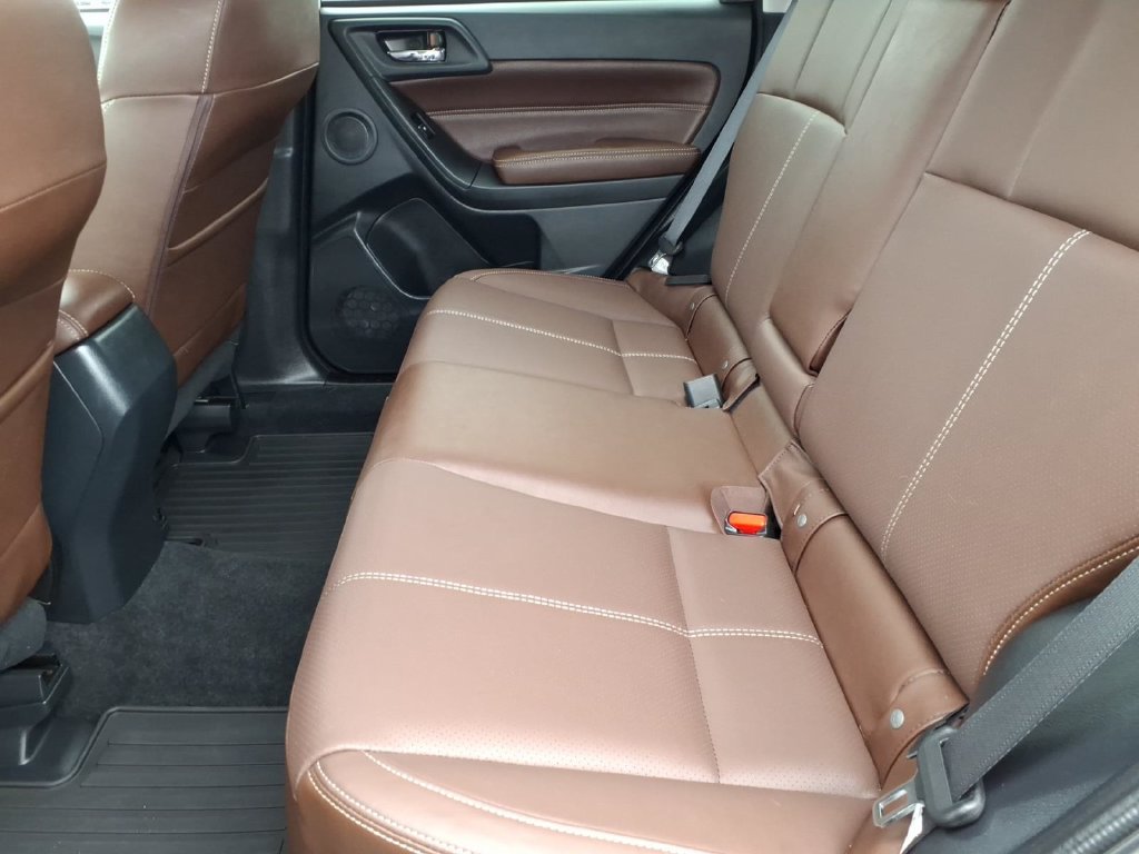2018 Subaru Forester Touring - Photo 16