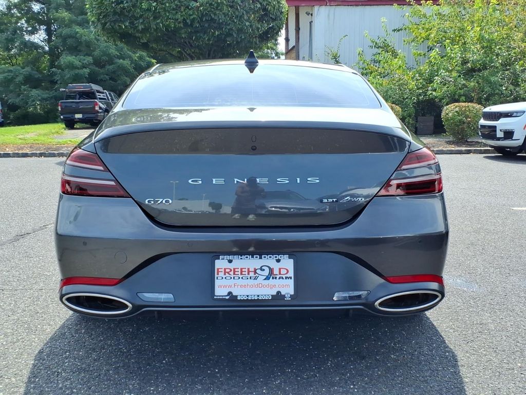 2023 GENESIS G70 Standard - Photo 20