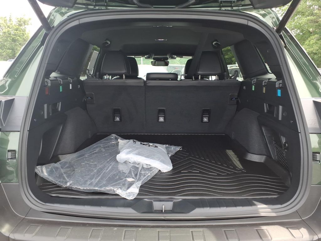 2026 Subaru Outback Premium - Photo 18