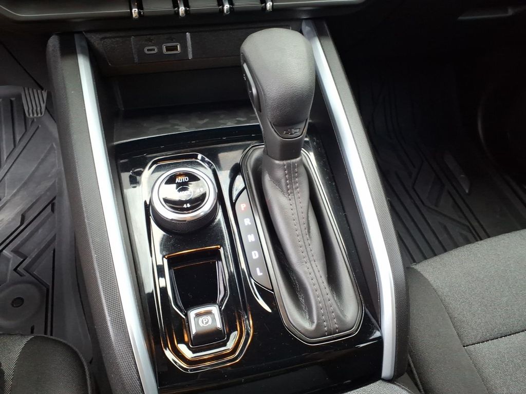 2023 Chevrolet Colorado Trail Boss - Photo 8