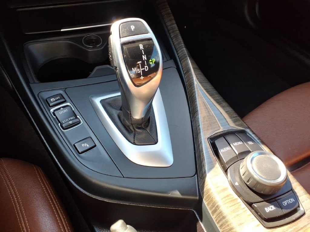 2016 BMW 2 Series M235i - Photo 9