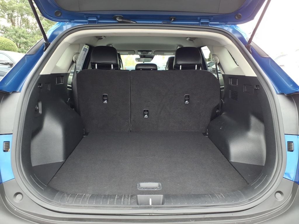 2024 Kia Sportage EX - Photo 18