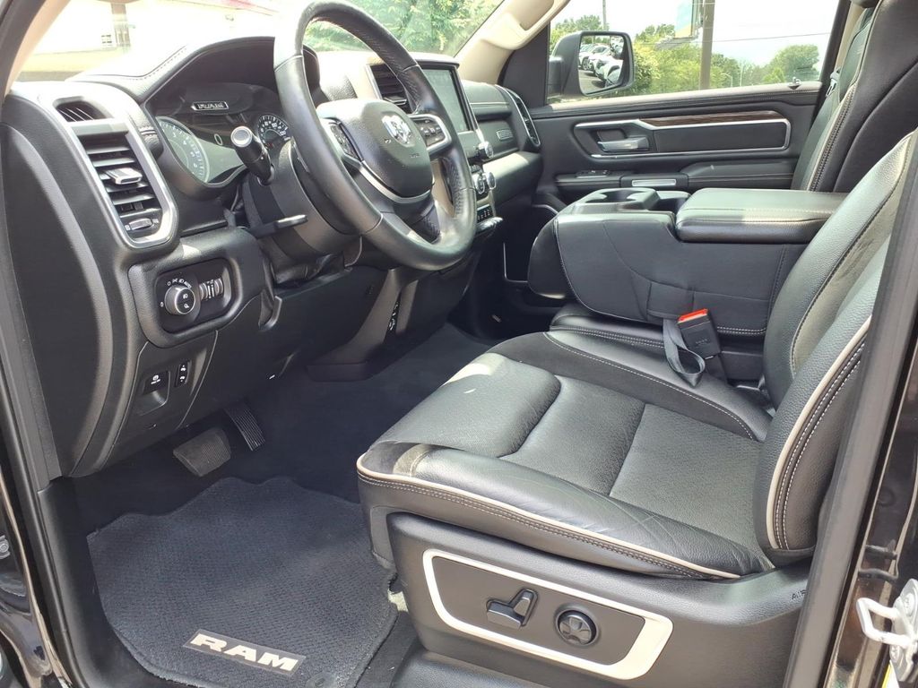 2019 RAM Ram 1500 Pickup Laramie - Photo 14