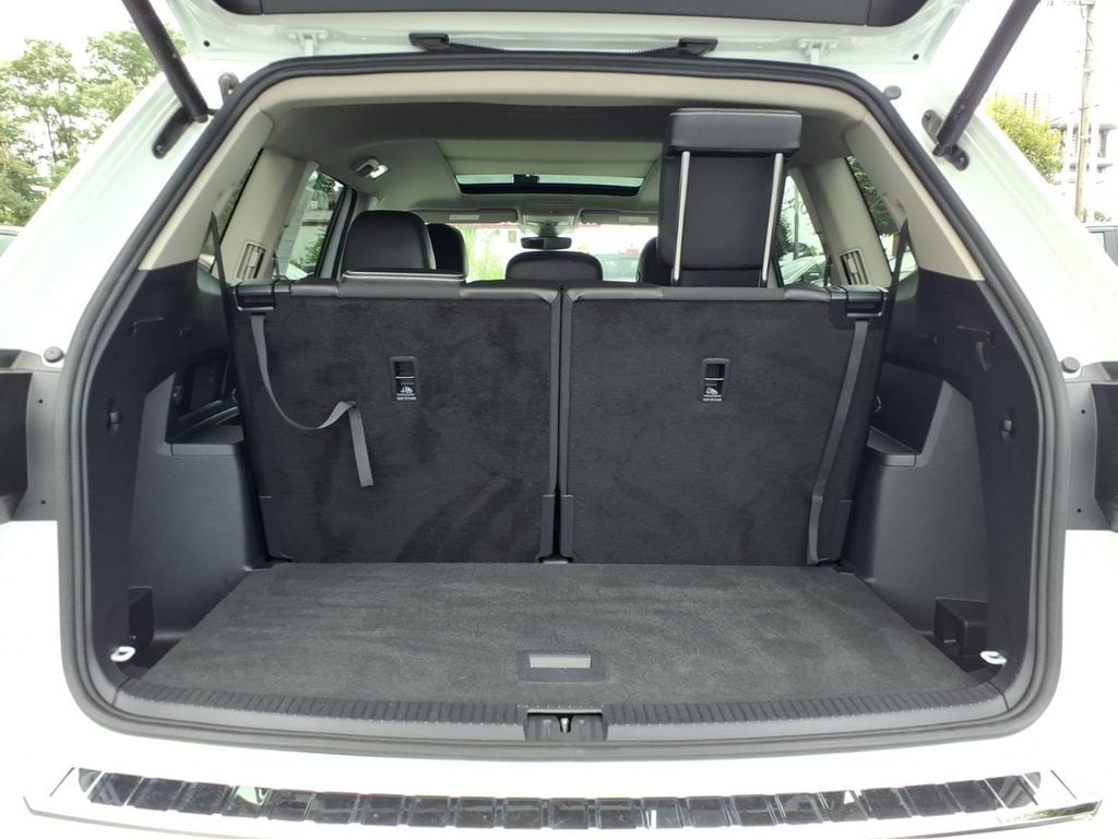 2023 Volkswagen Atlas SEL - Photo 19