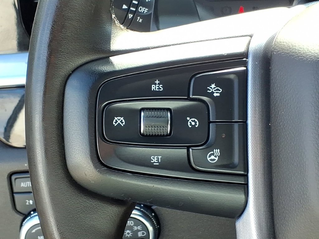 2023 GMC Sierra 1500 SLT - Photo 13