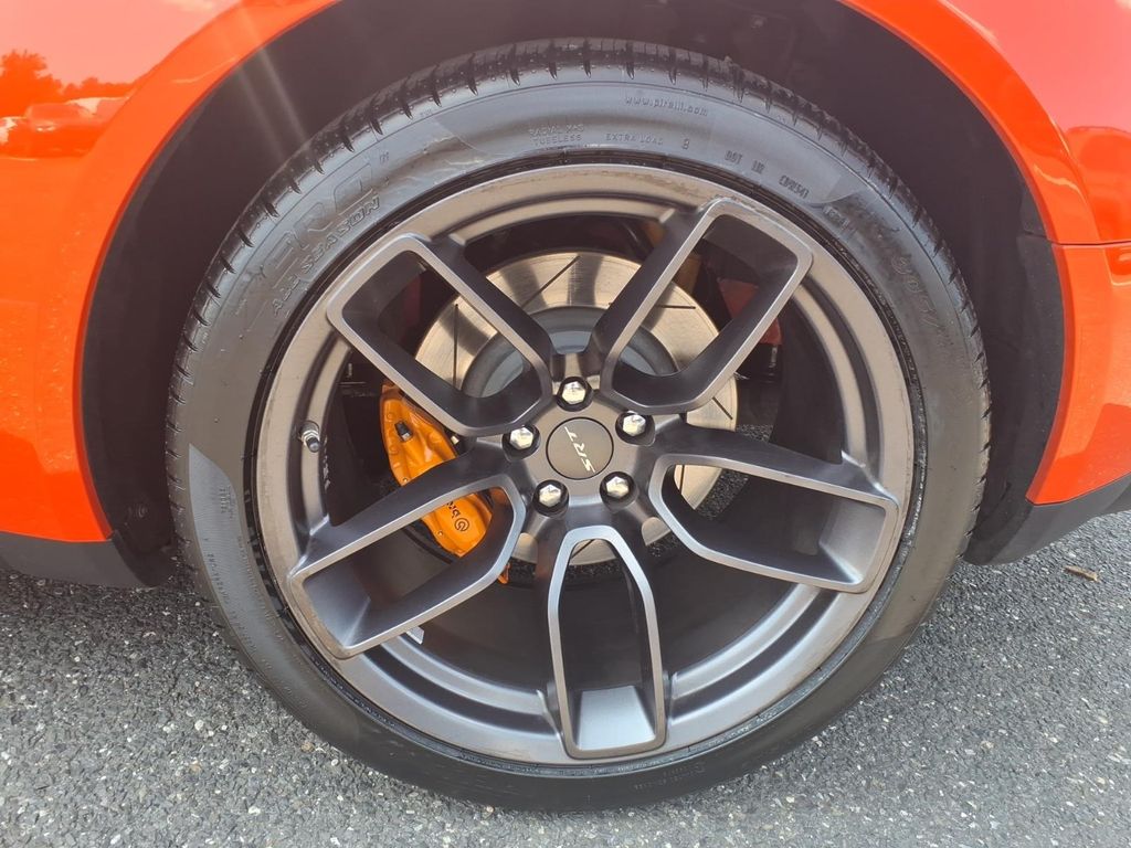 2018 Dodge Challenger SRT - Photo 17