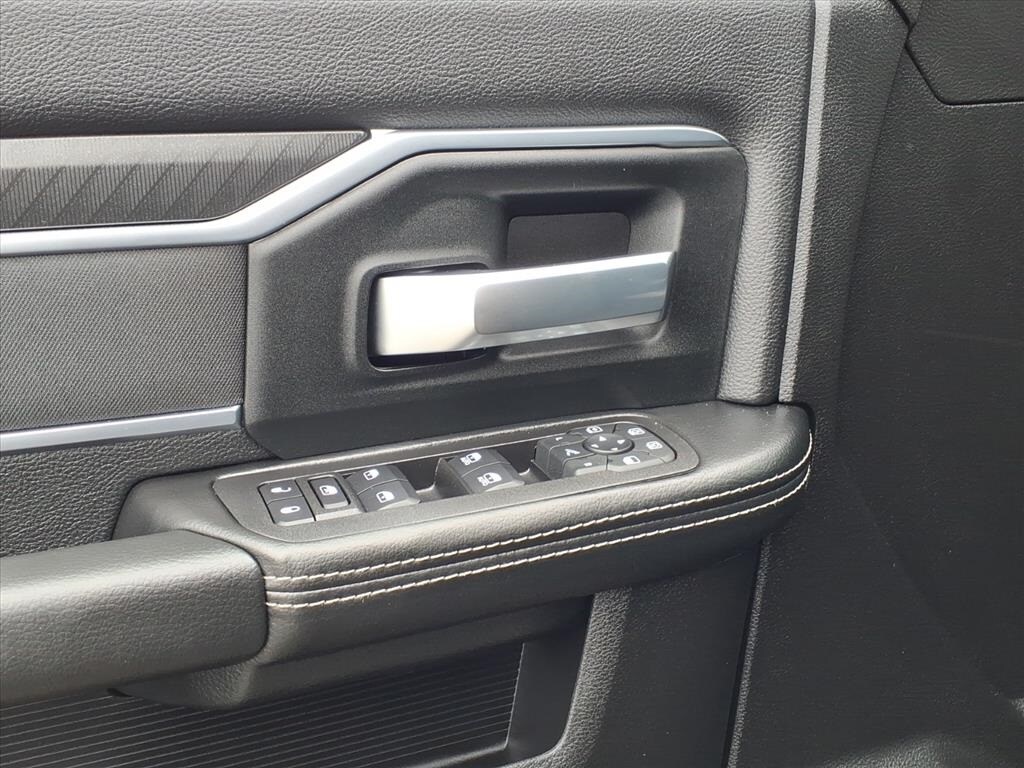 Used 2025 Ram 2500 BIG HORN CREW CAB 4X4 6'4 BED Truck Crew Cab