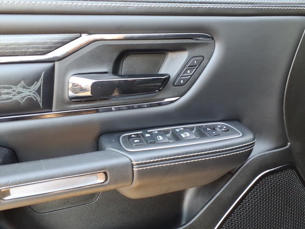 Used 2022 Ram 1500 LIMITED CREW CAB 4X4 5'7 BED Truck Crew Cab