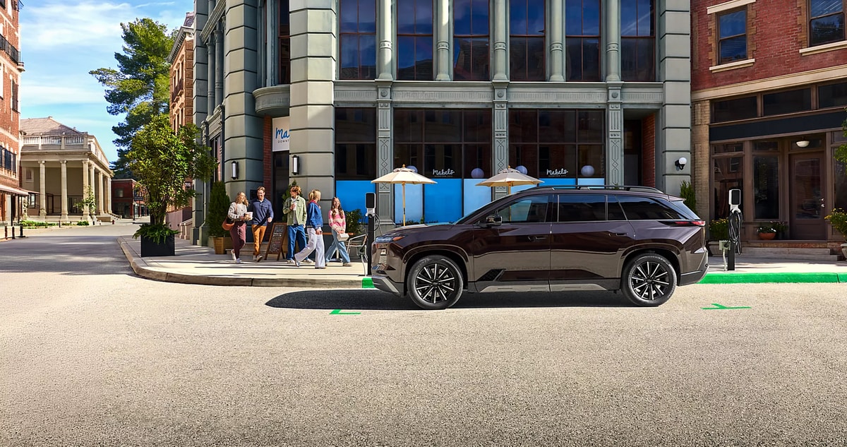 The 2027 Subaru Getaway parked in the city