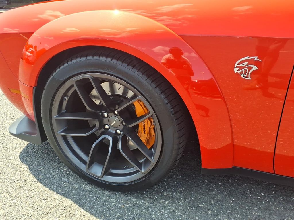 2018 Dodge Challenger SRT - Photo 18