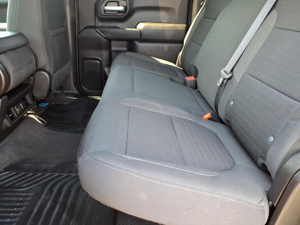 2020 Chevrolet Silverado 1500 LT - Photo 14