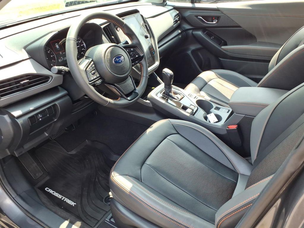 2025 Subaru Crosstrek Limited - Photo 13