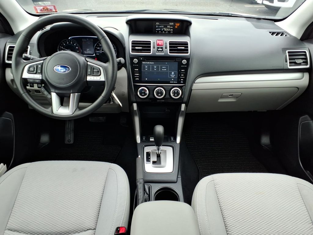 2018 Subaru Forester Premium - Photo 16