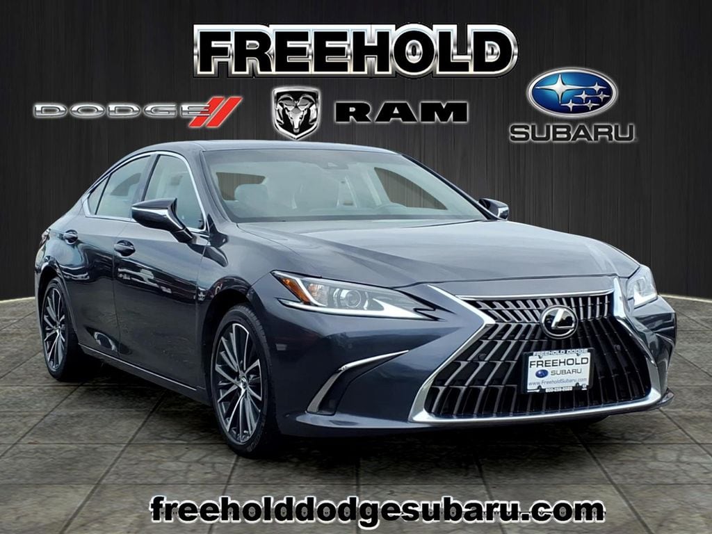 2023 Lexus ES