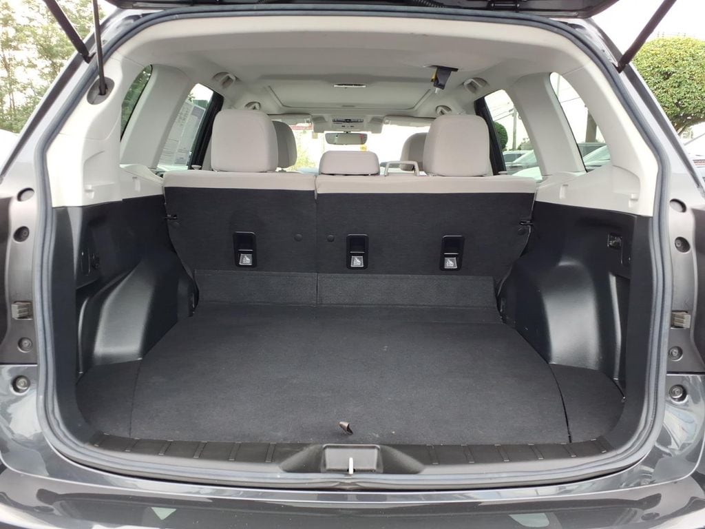 2018 Subaru Forester Premium - Photo 19
