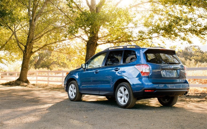 2015 subaru forester safety features