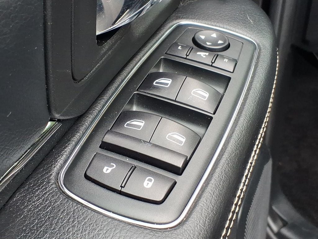 2014 RAM Ram 1500 Pickup Sport - Photo 13