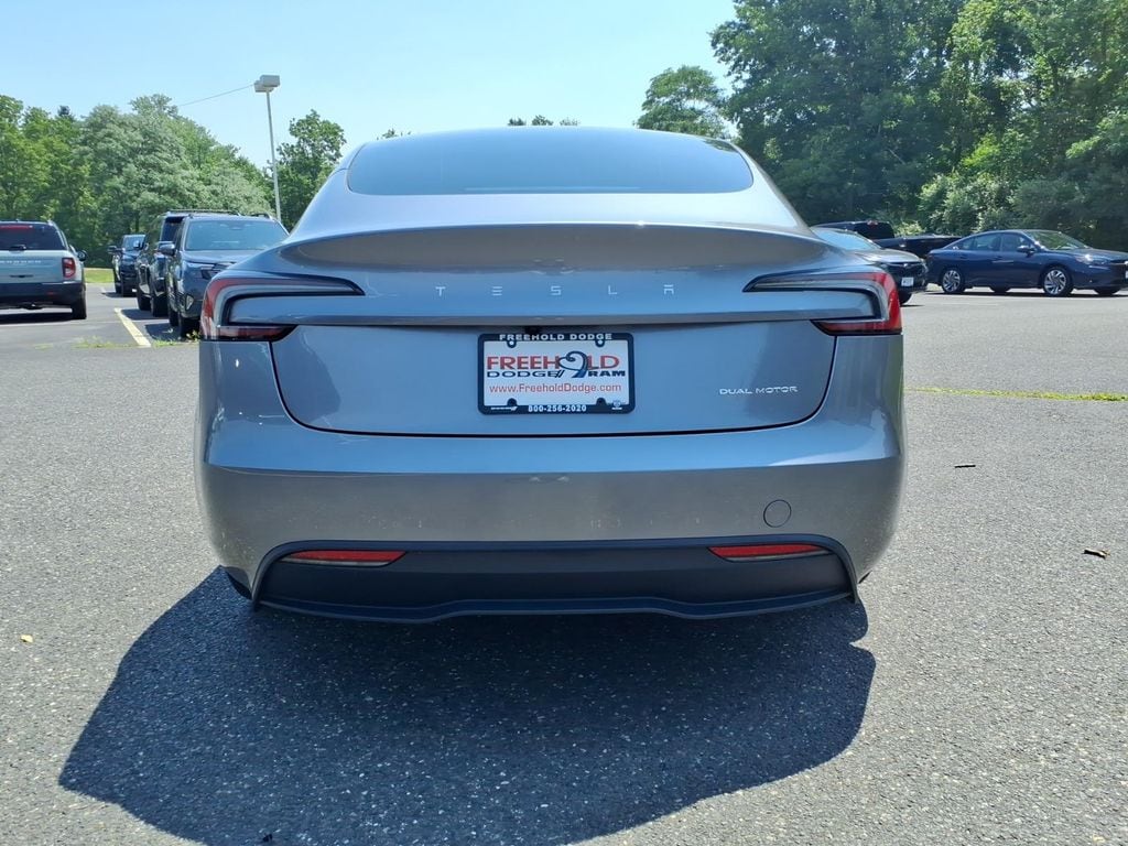 2025 Tesla Model 3 Long Range - Photo 18
