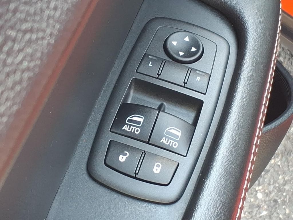 2018 Dodge Challenger SRT - Photo 12