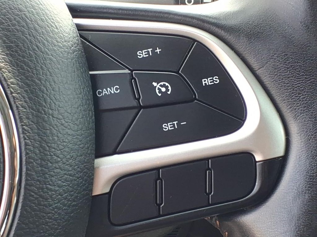 2018 Jeep Compass Latitude - Photo 10