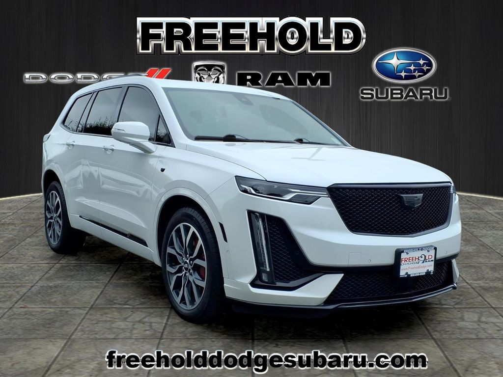 2024 Cadillac XT6