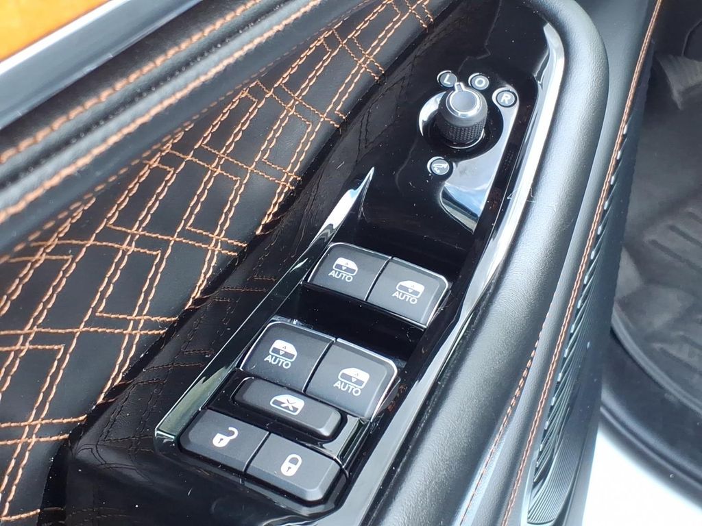 2023 Jeep Grand Cherokee L Summit Reserve - Photo 12