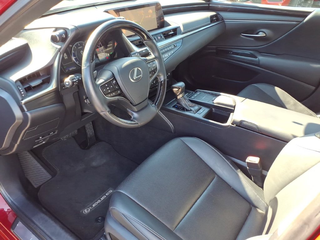 2019 Lexus ES 350 - Photo 14