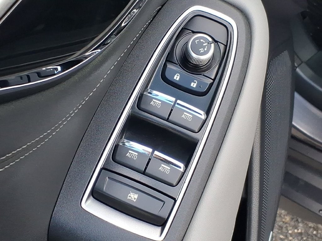 2022 Subaru Outback Limited - Photo 12