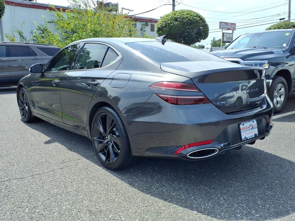2023 GENESIS G70 Standard - Photo 21