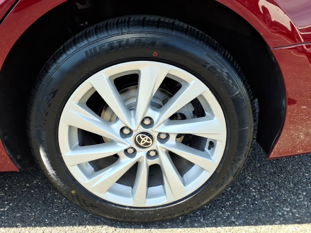 2022 Toyota Camry LE - Photo 16