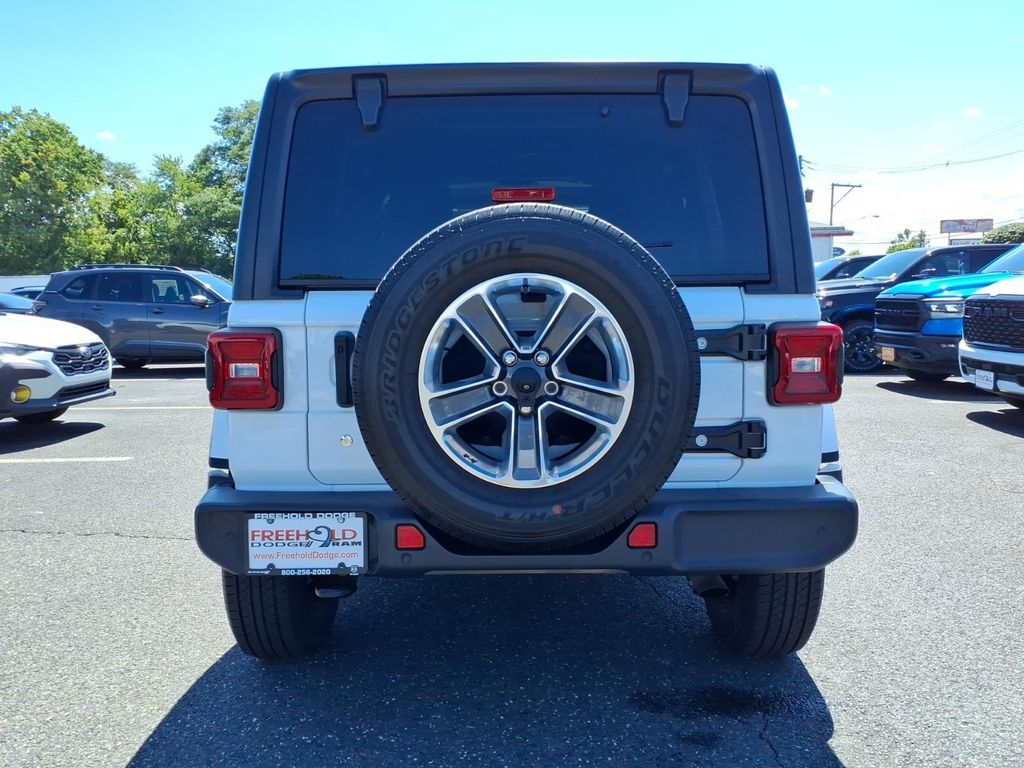 2018 Jeep All-New Wrangler Unlimited Sahara - Photo 20