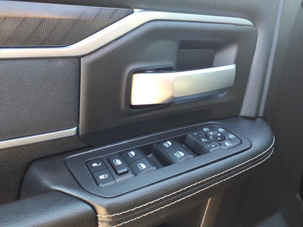 Used 2025 Ram 2500 BIG HORN NIGHT EDITION CREW CAB 4X4 6'4 BED Truck Crew Cab