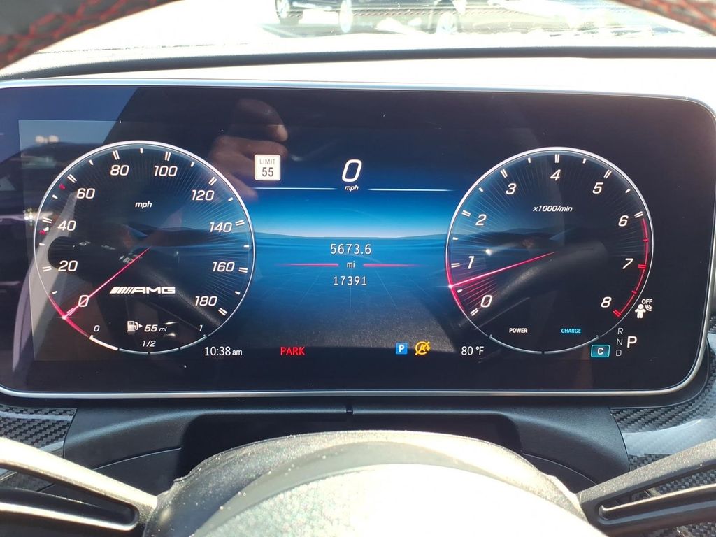 2025 Mercedes-Benz CLE AMG 53 - Photo 6