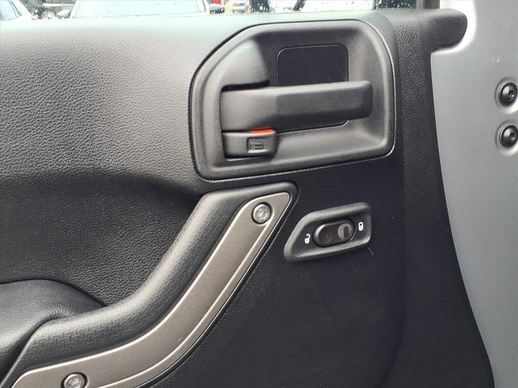 Used 2016 Jeep Wrangler UNLIMITED WILLYS WHEELER SUV