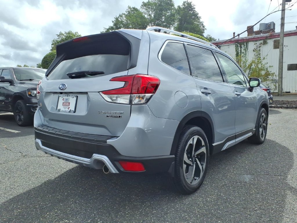 2023 Subaru Forester Touring - Photo 23