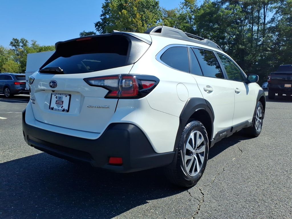 2025 Subaru Outback Premium - Photo 18
