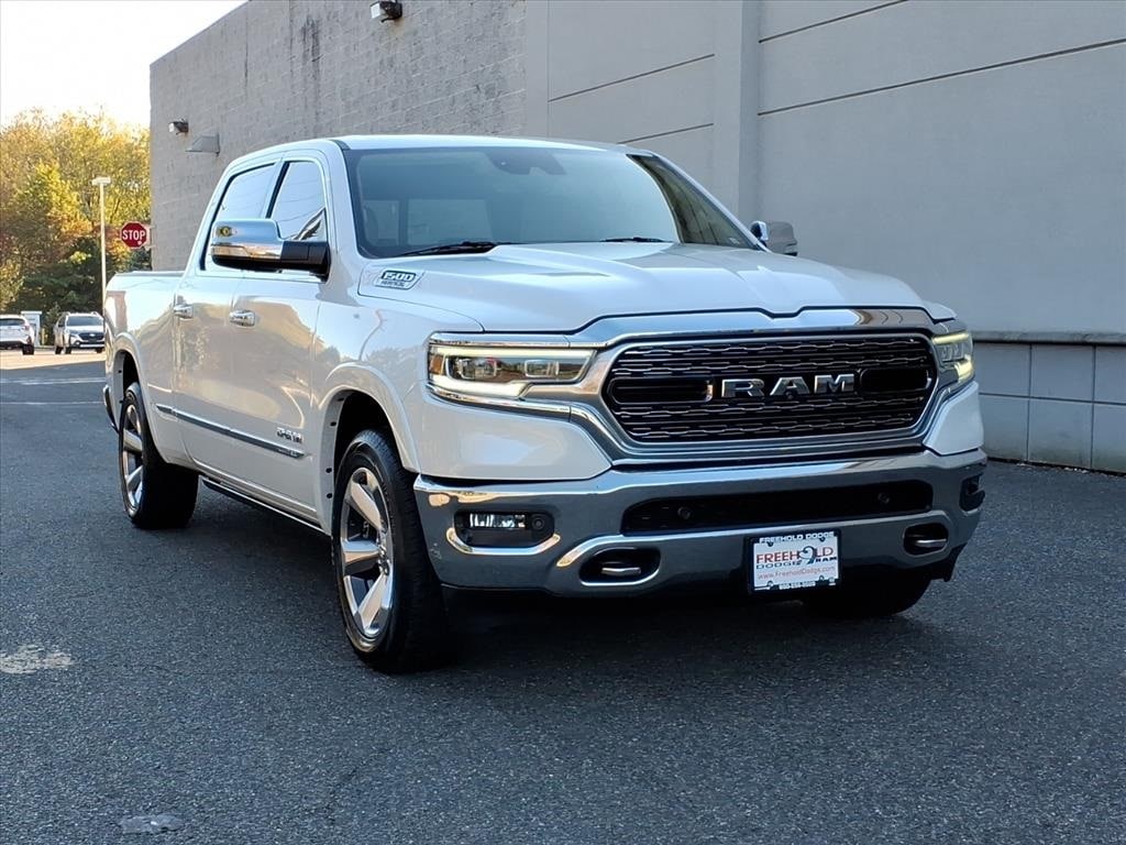 Used 2019 Ram 1500 LIMITED CREW CAB 4X4 6'4 BED Truck Crew Cab