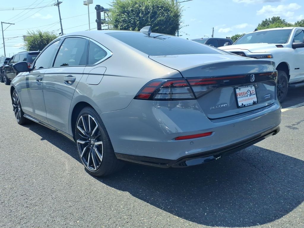 2025 Honda Accord Hybrid Touring - Photo 22