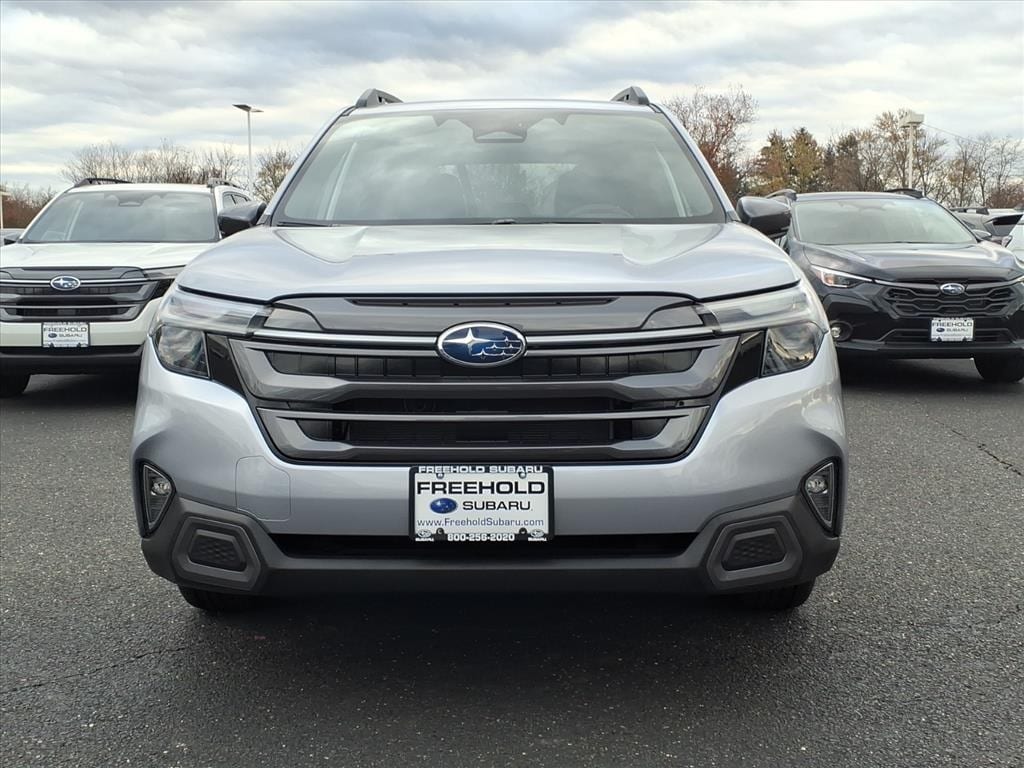 New 2025 Subaru Forester LIMITED H/K AUDIO NAVI REVERSE BRAKING SUV