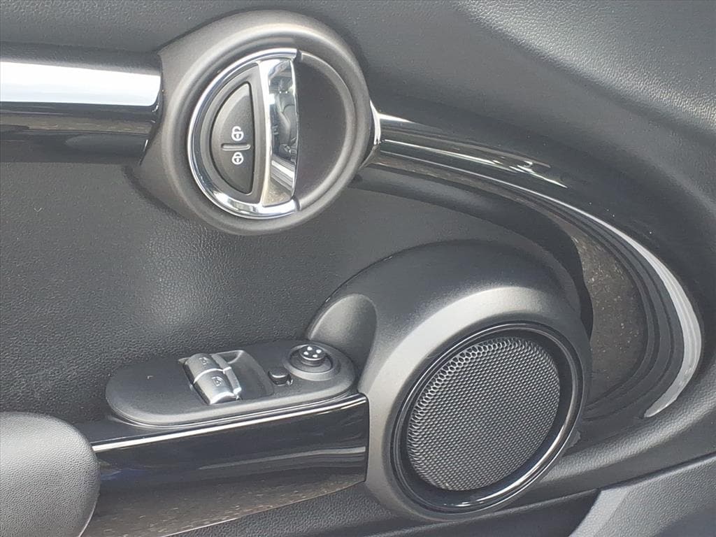 Used 2021 MINI Cooper S SIGNATURE Hatchback