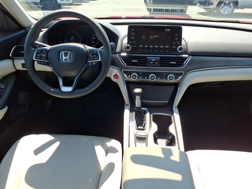 2019 Honda Accord LX - Photo 14