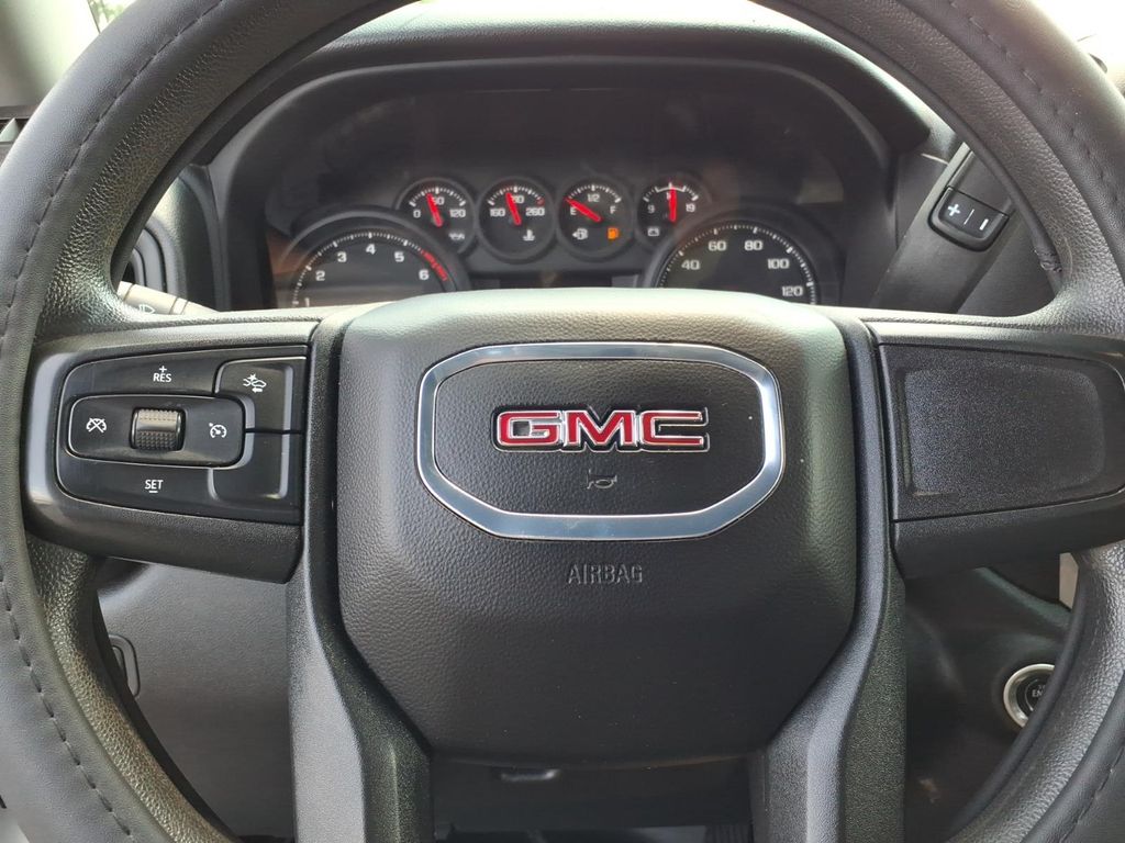 2024 GMC Sierra 3500HD Pro - Photo 6