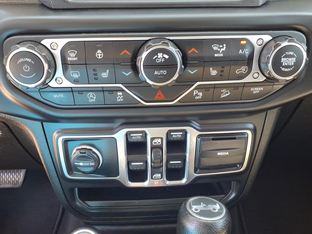 2018 Jeep All-New Wrangler Unlimited Sahara - Photo 7